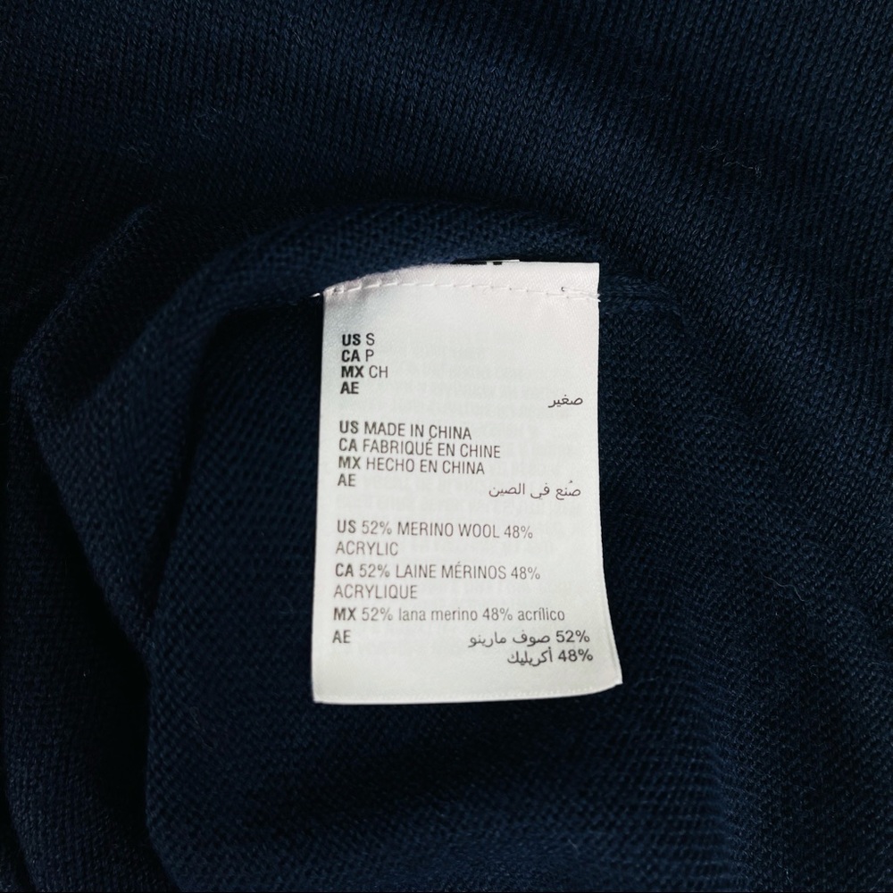 Club Room Merino Wool Blend V-Neck Men’s Sweater - Picture 4 of 8